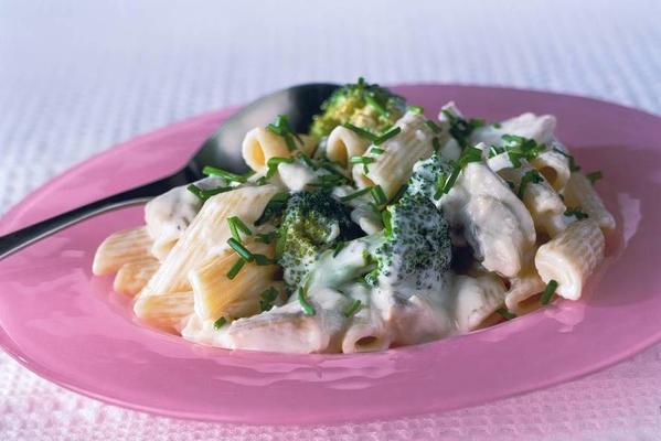 creamy herring-pasta salad