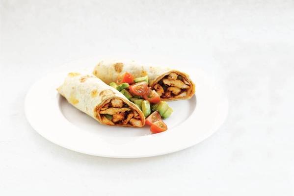 chicken wrap with chili bean puree