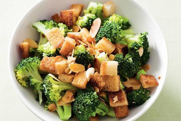 broccoli with croutons and almonds