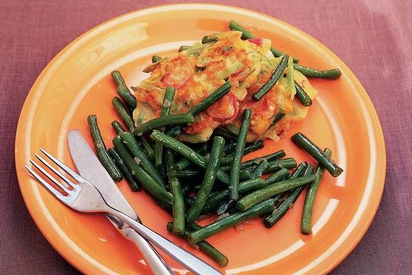 surimi biscuits with green beans
