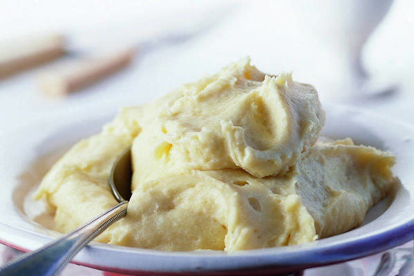 aligot (potato-cheese puree)