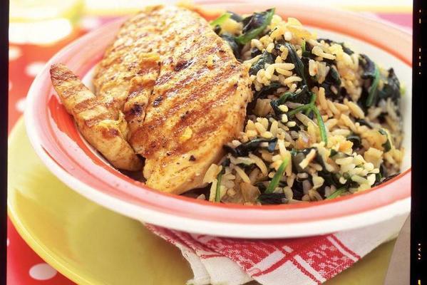 spinach rice with chicken fillet