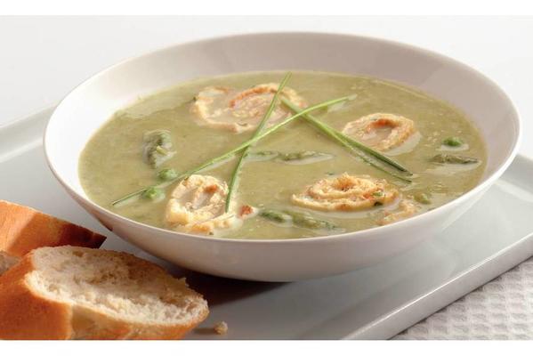 creamy green asparagus soup