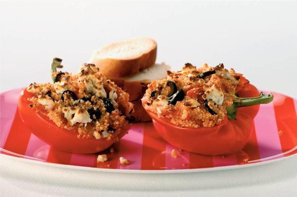 stuffed bell pepper with tomato