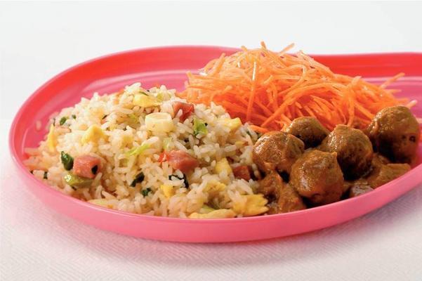 chinese nasi with meatballs
