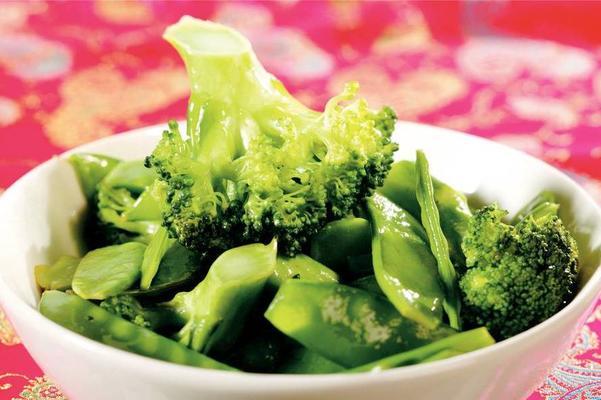 broccoli and snow peas with hoisin sauce