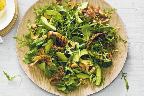green salad with bacon and avocado