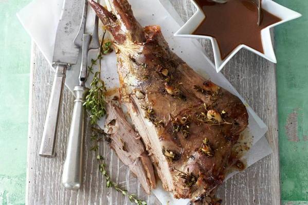 reebout with thyme and port sauce