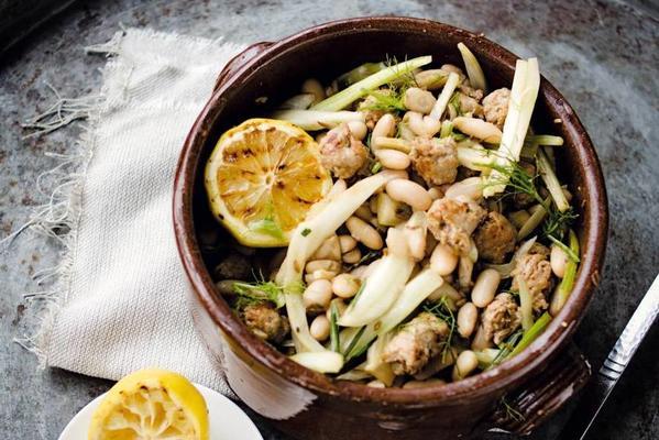cannellini beans with lightly sweet fennel and sausage
