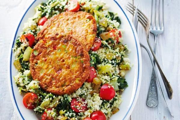 couscous with vegetable burger and spinach