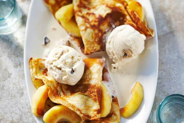 pancakes with apple and ice cream