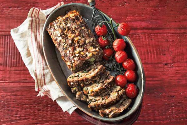 meatloaf with basil, mushrooms and bacon