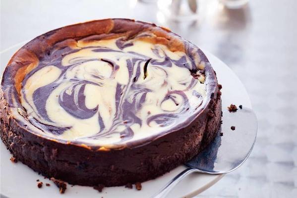 marbled chocolate cheesecake
