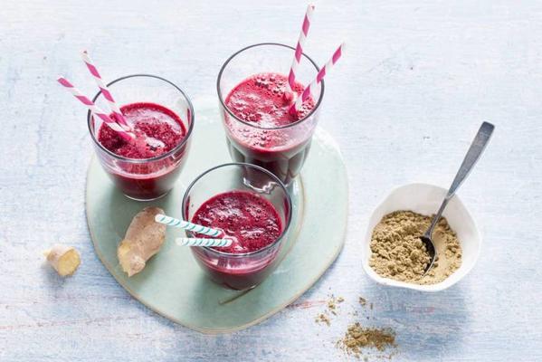 sports smoothie with hemp powder, ginger and beet juice