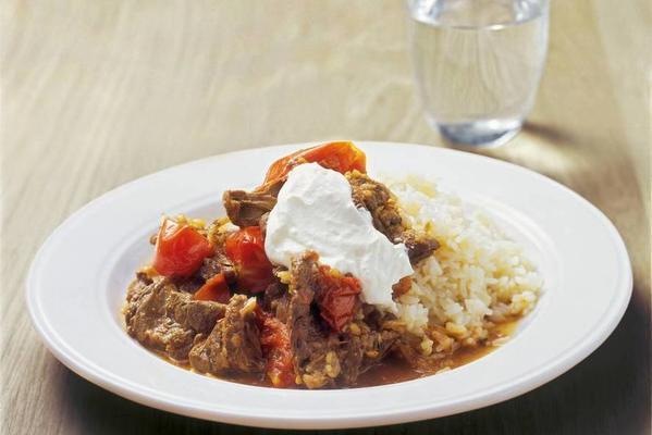 beef goulash with rice