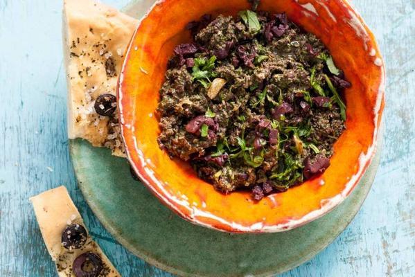olive-rucola tapenade