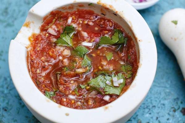 thomasina miers' simple salsa of roasted vegetables