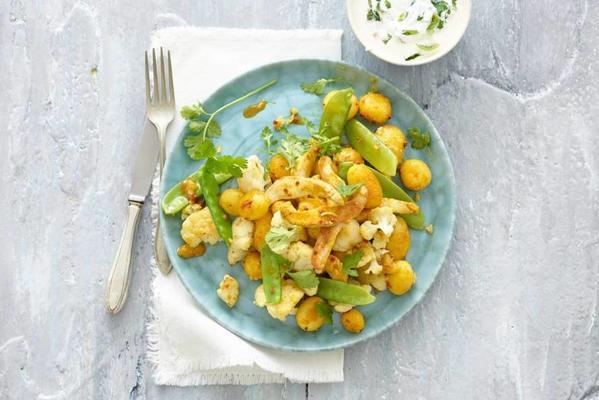 indian baby potatoes with cauliflower and turkey