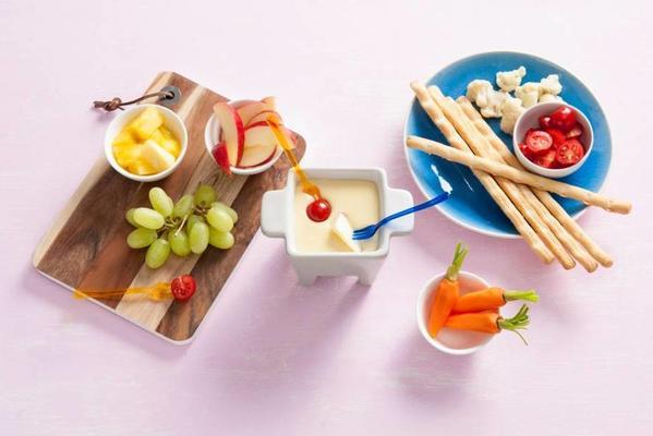 pop-up doll: children's cheese fondue 2-4 yrs