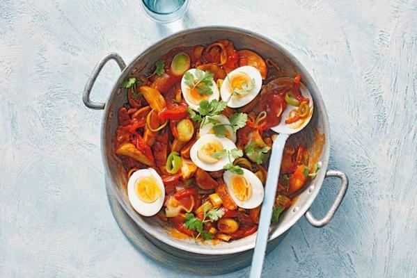 stew of leek, tomato, potato and egg