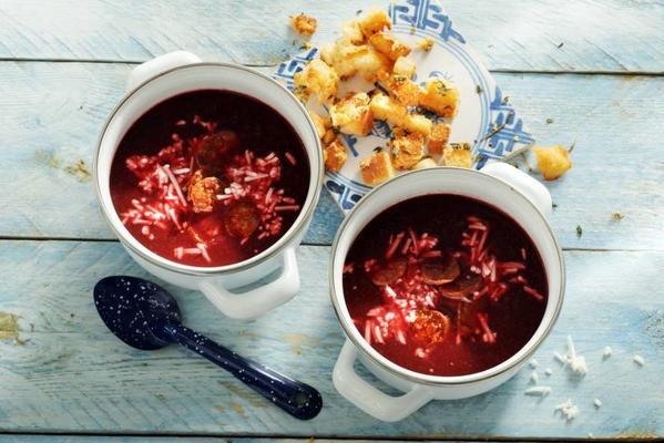 beet soup with goat cheese croutons