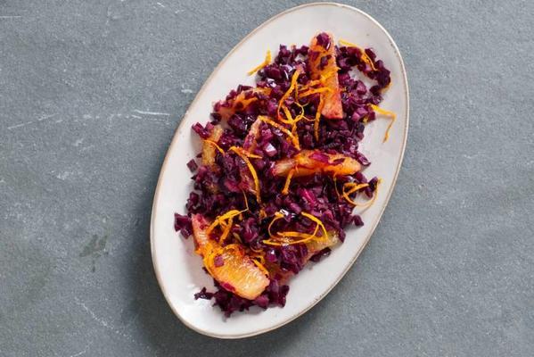spicy red cabbage with orange