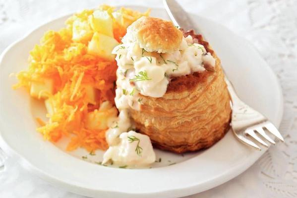 fish pie with apple-carrot salad