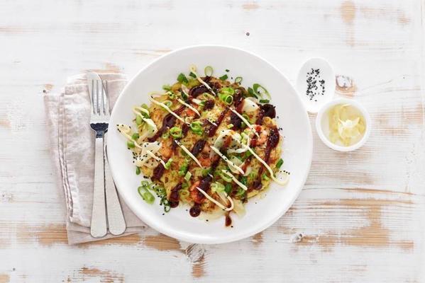 okonomiyaki with prawns