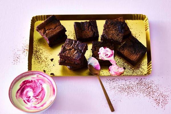 beet-chocolate brownies