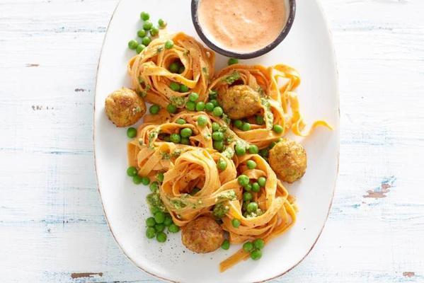root pasta with cream cheese and vegetable balls
