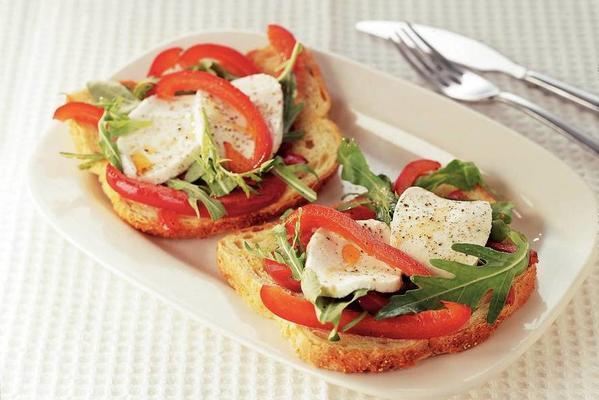 open sandwich with mozzarella and red pepper