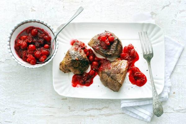 deer steak with cranberry compote