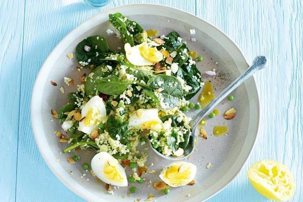spinach couscous salad with egg
