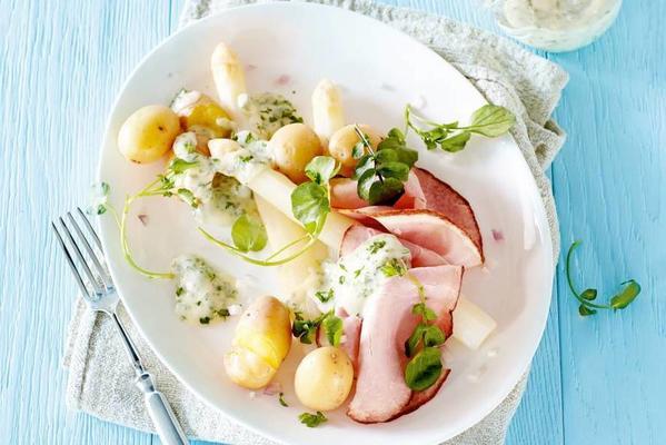 asparagus with ham and potatoes