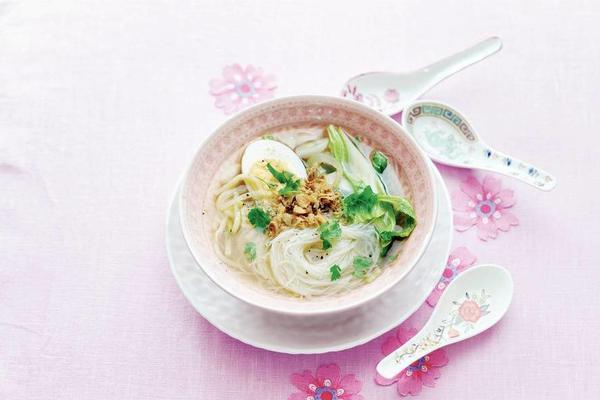 noodle soup with bok choy and egg