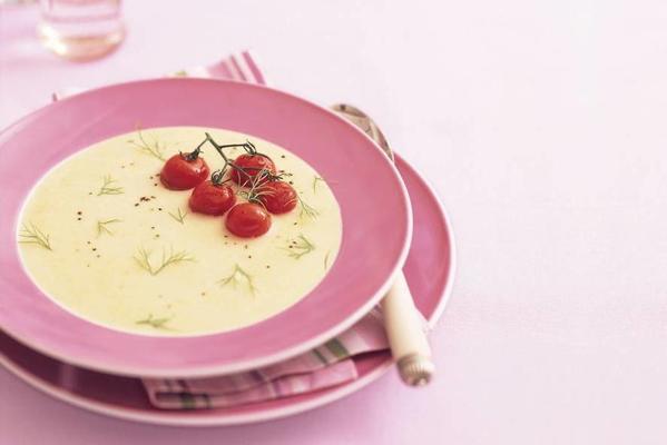 fennel soup with cherry tomatoes