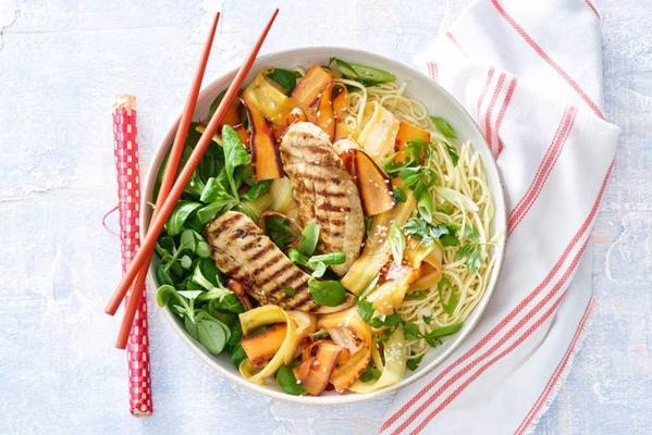 rainbowroot salad with ginger dressing and chicken