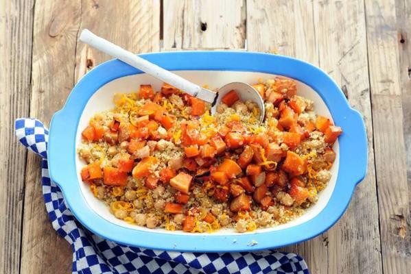 couscous with pumpkin, chickpeas and raisins