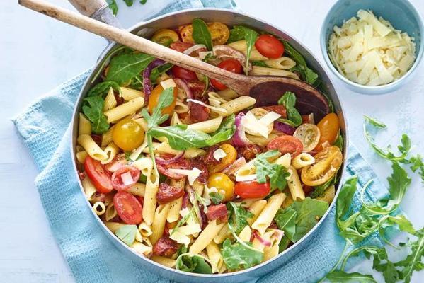 penne with chorizo, colored tomatoes and arugula