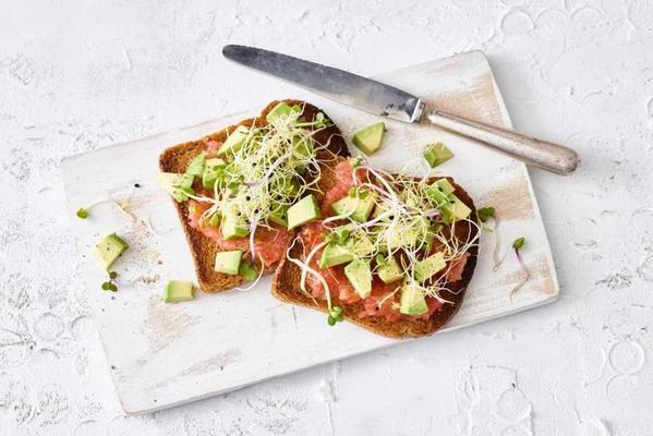 wholemeal toast with avocado
