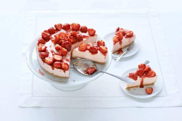Cheesecake With Strawberries