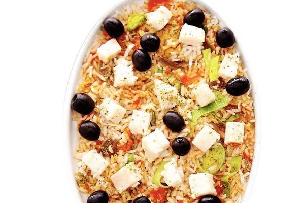 Mediterranean rice with 2 types of fish