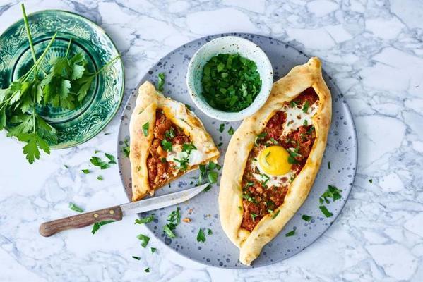 pide with minced lamb and fried egg