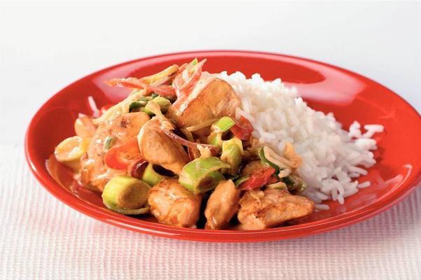 rice with spicy chicken