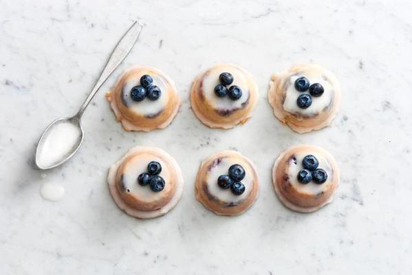 teacakes with lemon, blueberries and almond from yotam ottolenghi