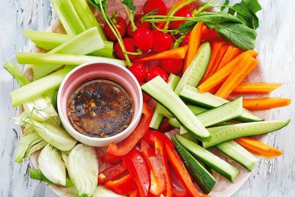 vegetables with anchovy dip