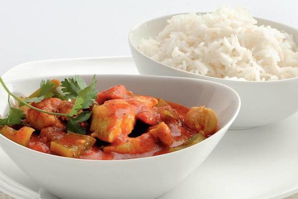 Indian curry with chicken and basmati rice