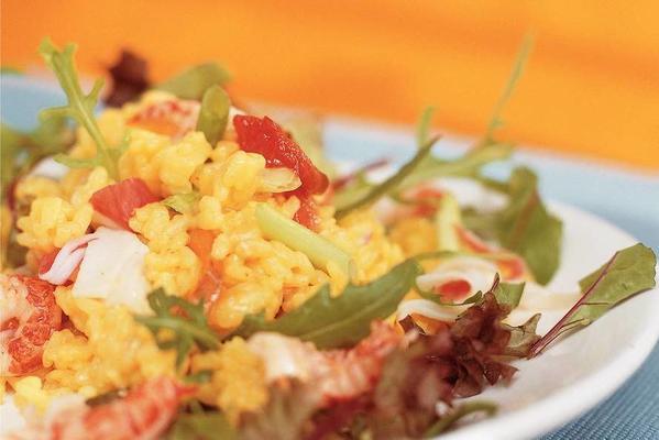 lukewarm saffron rice salad with crayfish
