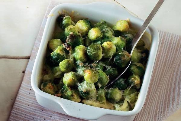 Brussels sprouts gratin with gruyere