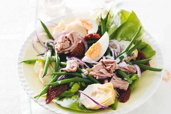 light salad niçoise